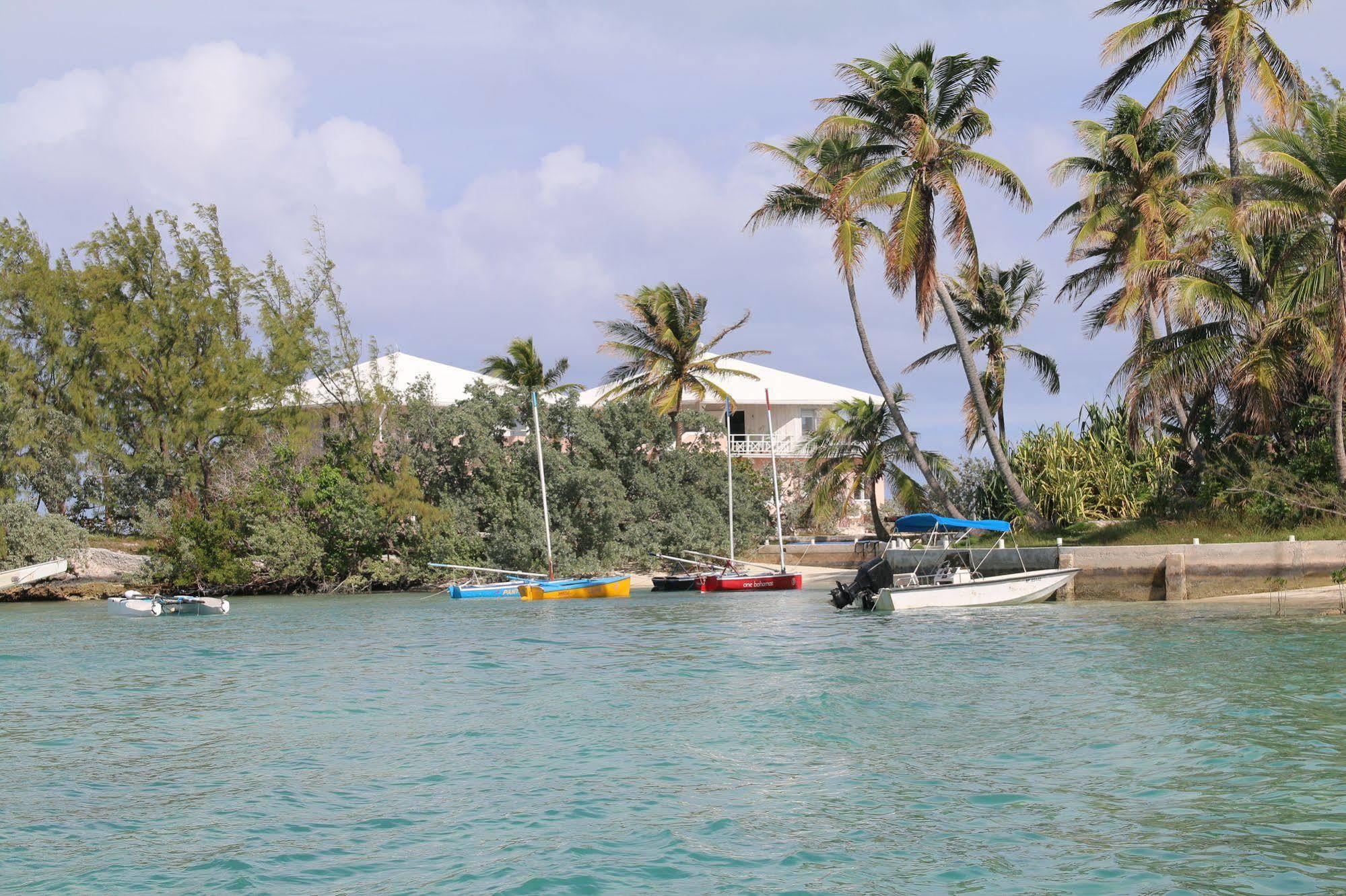 Regatta Point Hotel George Town Exterior foto
